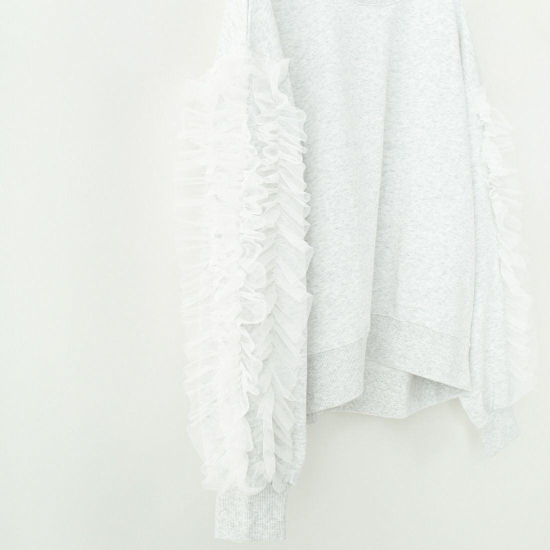 By/m [バイエム] 袖チュールフリルデザイン プルオーバースウェット [B24132079] 20 OATMEAL