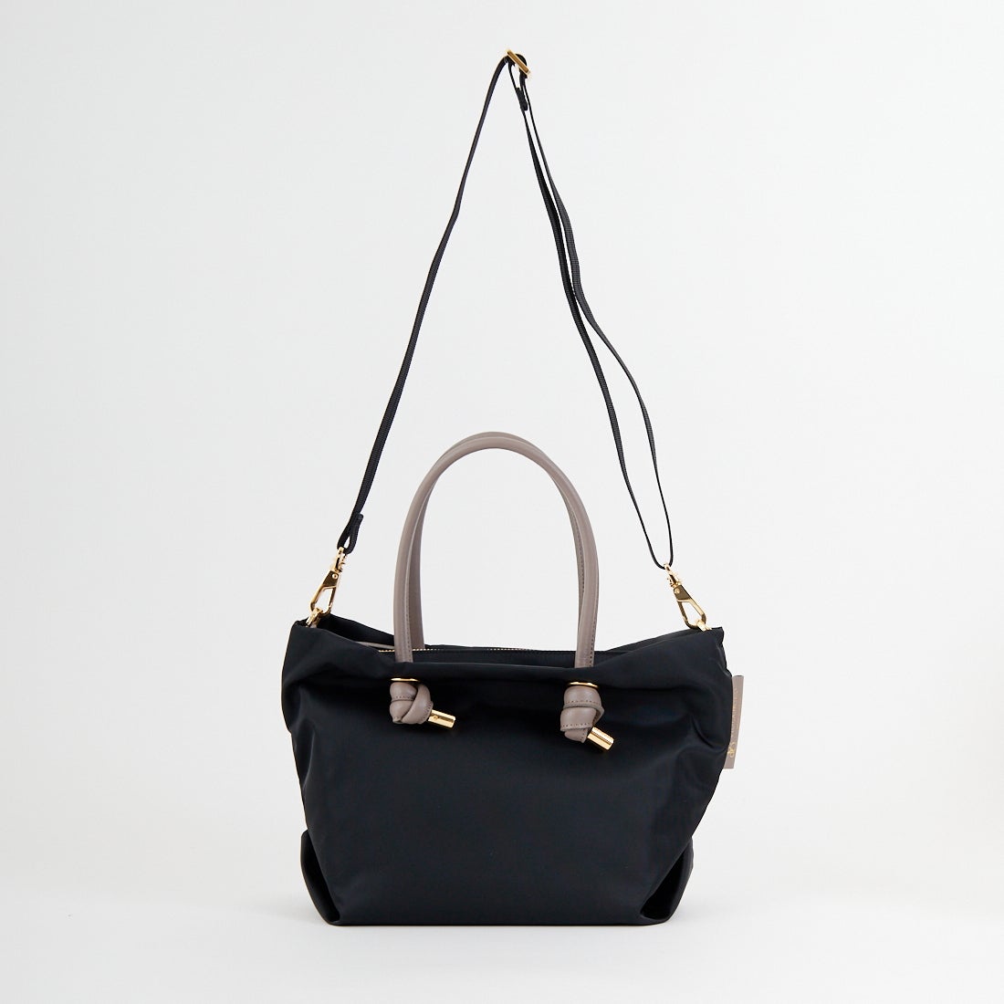 VIOLAd'ORO [ヴィオラドーロ] ノットハンドルナイロントートバッグ [V-2174] BLACK/TAU