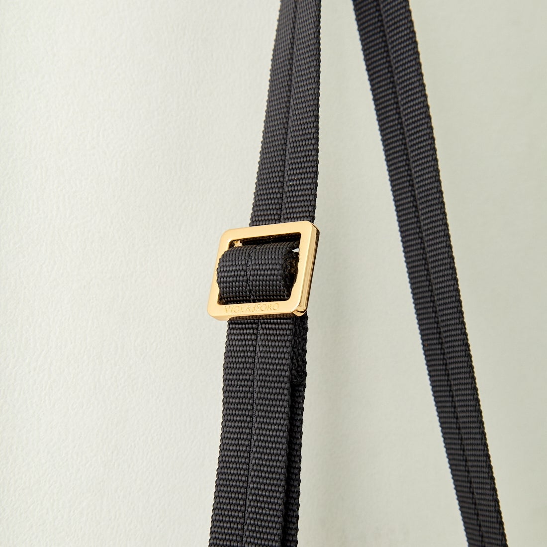 VIOLAd'ORO [ヴィオラドーロ] ノットハンドルナイロントートバッグ [V-2174] TAUPE/BLK