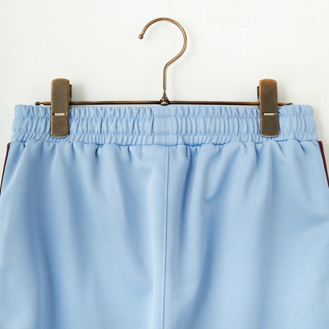 FRED PERRY [フレッドペリー] 別注 配色ライントラックパンツ [FPM-24A-026-JF] SKY/OXBLOO