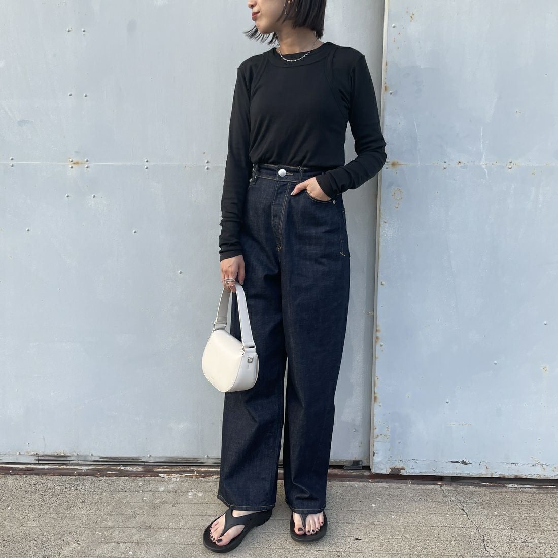 Robert P.Miller [ロバートピーミラー] 別注 2ピース タンクトップレイヤードシアーカットソー [RM251-1151IN-JF] BLACK &&モデル身長：159cm 着用サイズ：F&&