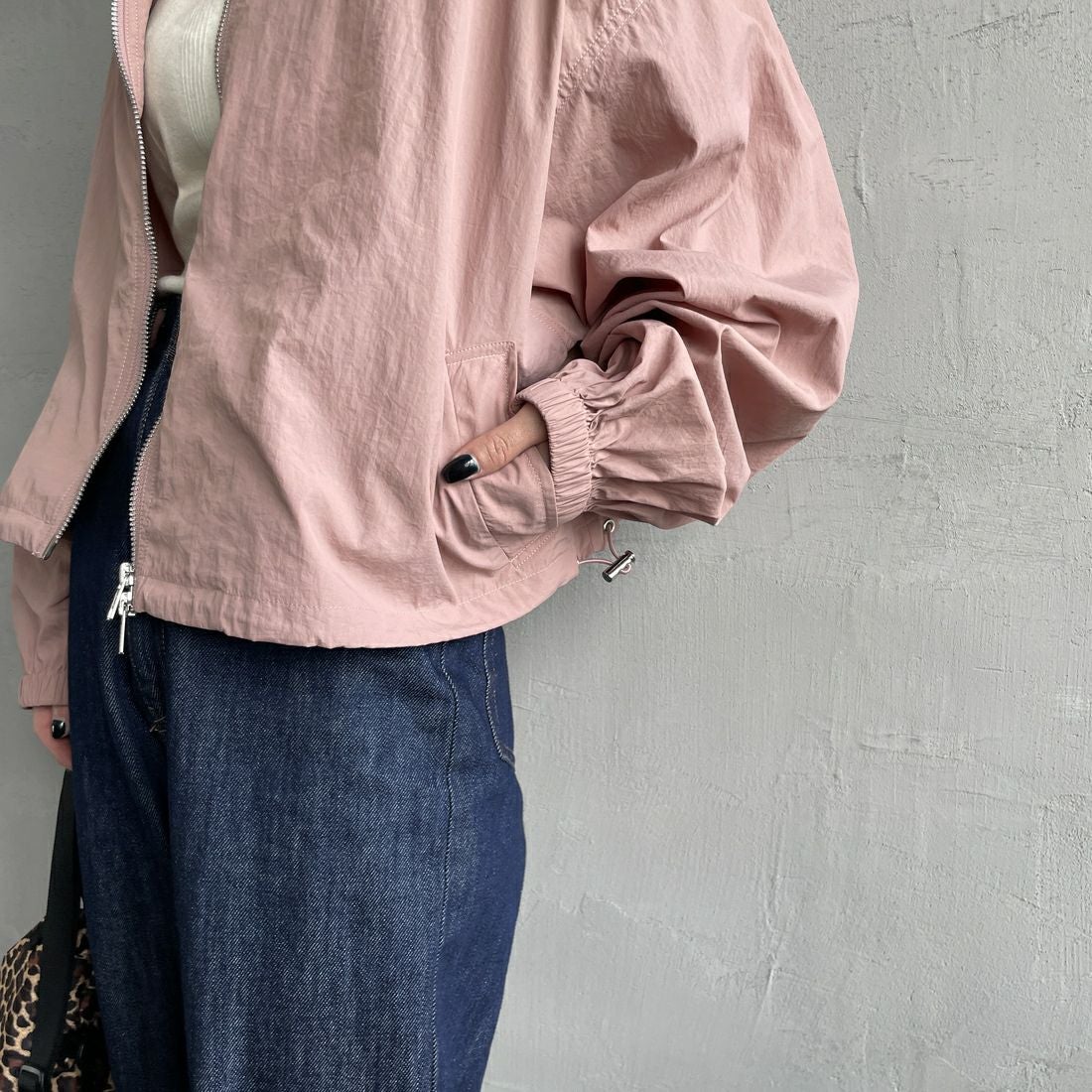 Jeans Factory Clothes [ジーンズファクトリークローズ] ナイロンワイドショートブルゾン [IN1-JK-5] ﾋﾟﾝｸ &&モデル身長：150cm 着用サイズ：F&&