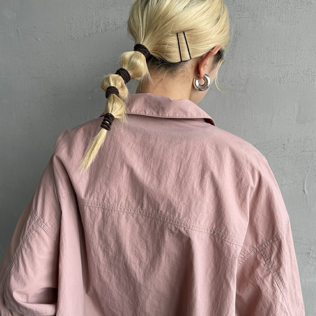 Jeans Factory Clothes [ジーンズファクトリークローズ] ナイロンワイドショートブルゾン [IN1-JK-5] ﾋﾟﾝｸ &&モデル身長：150cm 着用サイズ：F&&