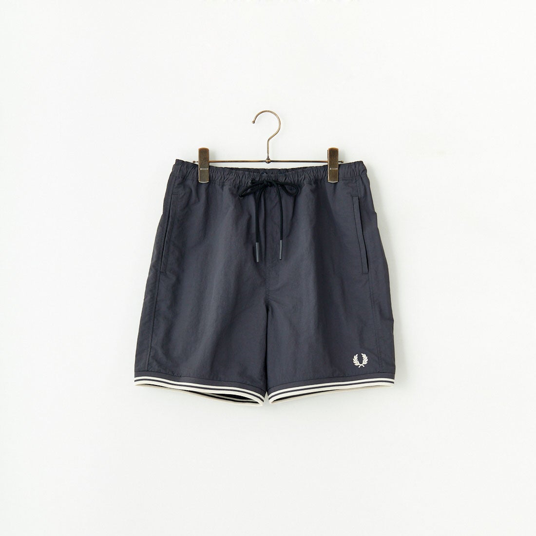 FRED PERRY [フレッドペリー] 別注 ワンポイントロゴ刺繍ショートパンツ [FPM-25S-001-JF] GRY/OAT