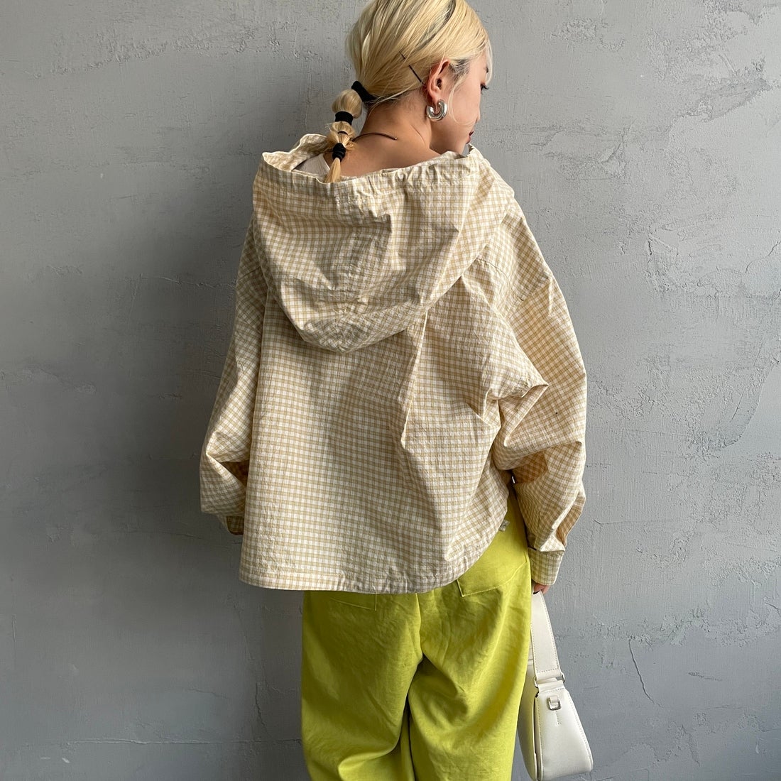 Americana × JEANS FACTORY [アメリカーナ × ジーンズファクトリー] 別注 フード付き チェックシャツアウター [ASO-L-779-2-JF] ｸﾞﾘｰﾝ &&モデル身長：150cm 着用サイズ：ONE SIZE&&