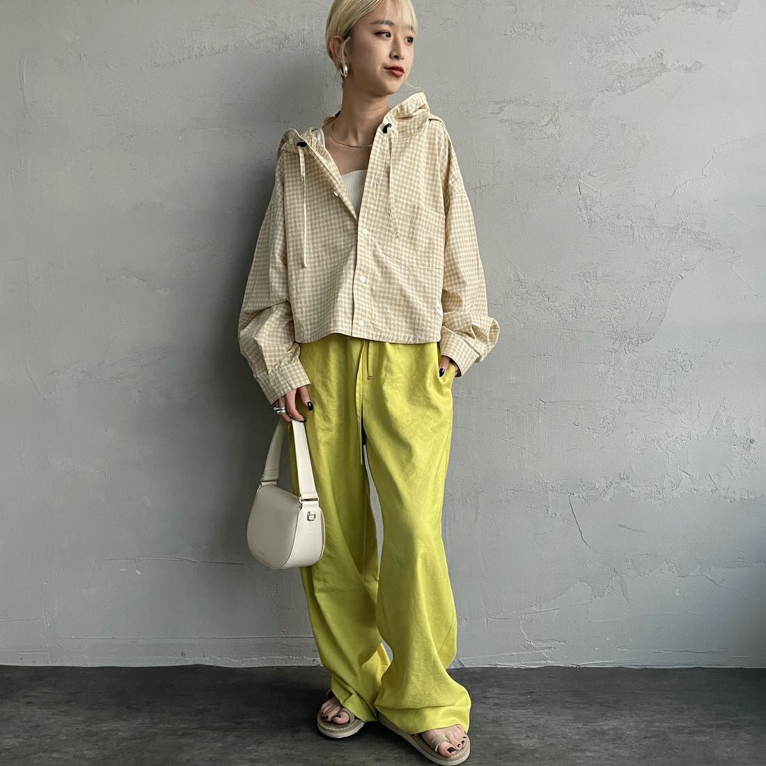 Americana × JEANS FACTORY [アメリカーナ × ジーンズファクトリー] 別注 フード付き チェックシャツアウター [ASO-L-779-2-JF] ｸﾞﾘｰﾝ &&モデル身長：150cm 着用サイズ：ONE SIZE&&