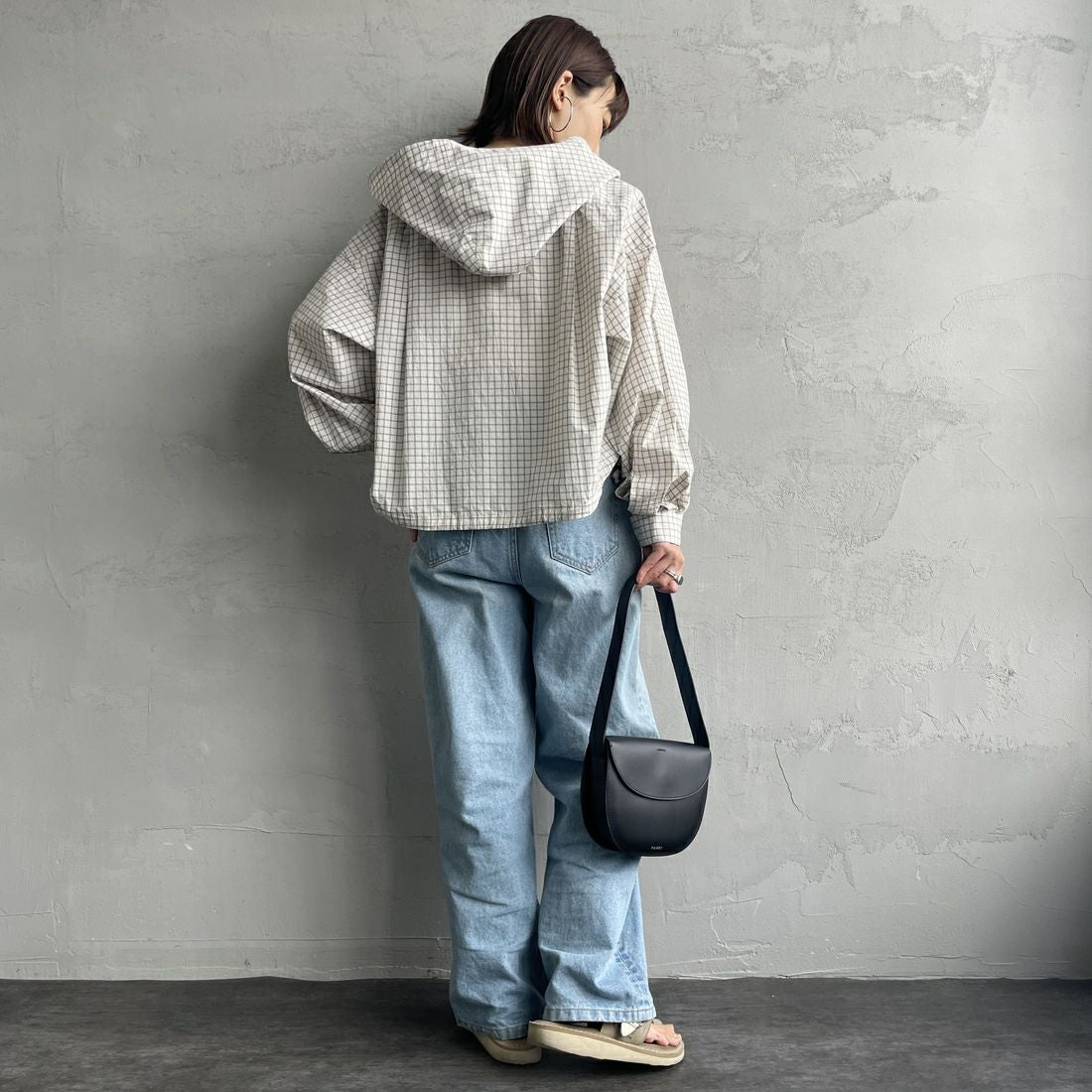 Americana × JEANS FACTORY [アメリカーナ × ジーンズファクトリー] 別注 フード付き チェックシャツアウター [ASO-L-779-2-JF] ｷﾅﾘ &&モデル身長：158cm 着用サイズ：ONE SIZE&&