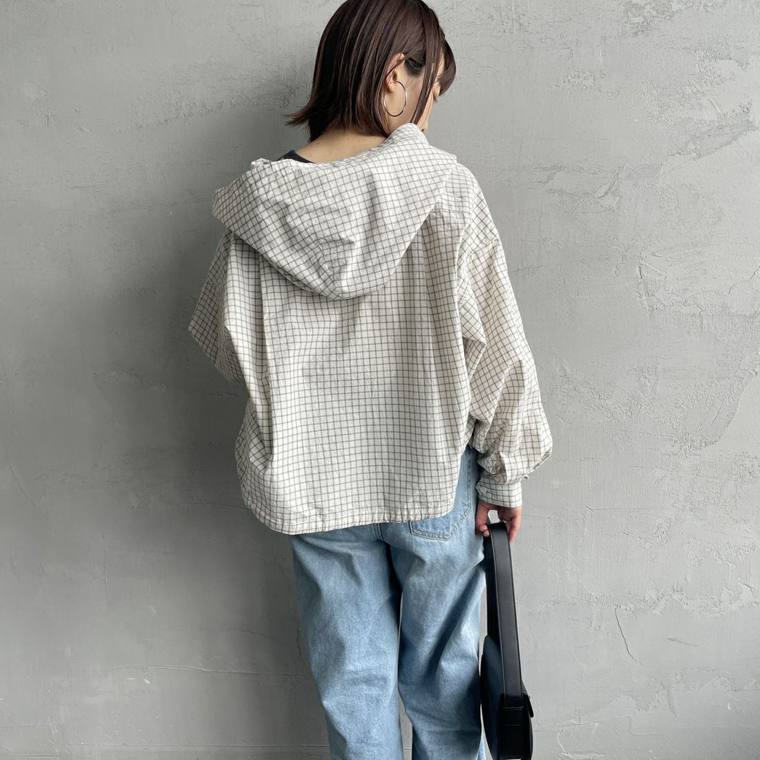 Americana × JEANS FACTORY [アメリカーナ × ジーンズファクトリー] 別注 フード付き チェックシャツアウター [ASO-L-779-2-JF] ｷﾅﾘ &&モデル身長：158cm 着用サイズ：ONE SIZE&&