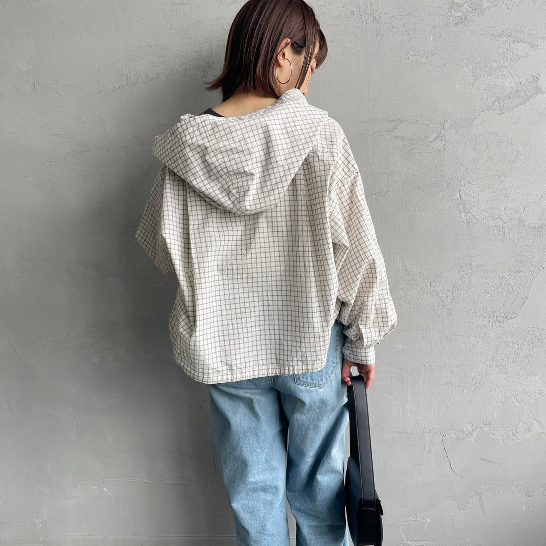 Americana × JEANS FACTORY [アメリカーナ × ジーンズファクトリー] 別注 フード付き チェックシャツアウター [ASO-L-779-2-JF] ｷﾅﾘ &&モデル身長：158cm 着用サイズ：ONE SIZE&&