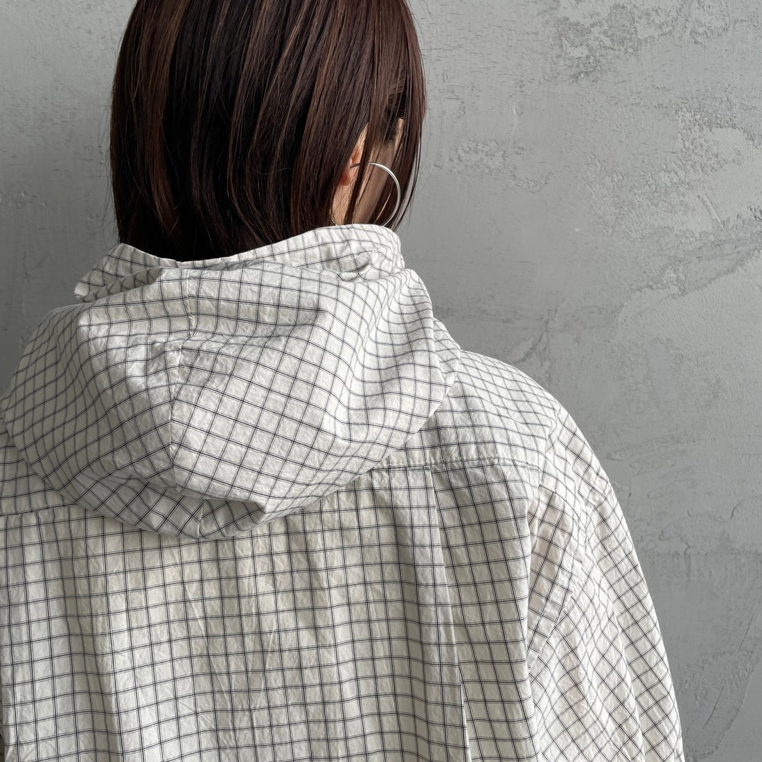 Americana × JEANS FACTORY [アメリカーナ × ジーンズファクトリー] 別注 フード付き チェックシャツアウター [ASO-L-779-2-JF] ｷﾅﾘ &&モデル身長：158cm 着用サイズ：ONE SIZE&&