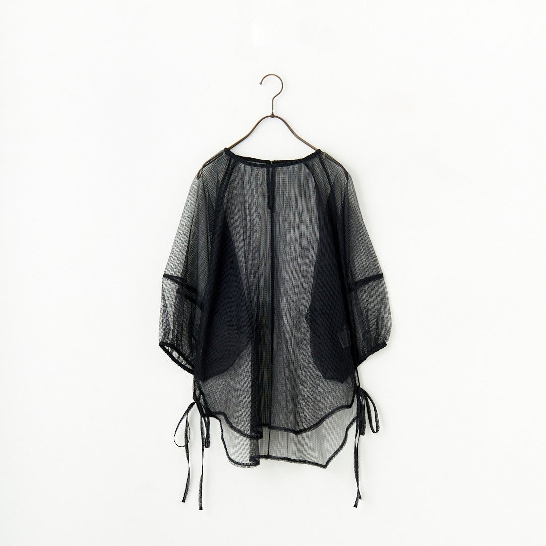 nenom [ネノム] シアーバルーンスリーブブラウス [NE25112021] 09 BLACK