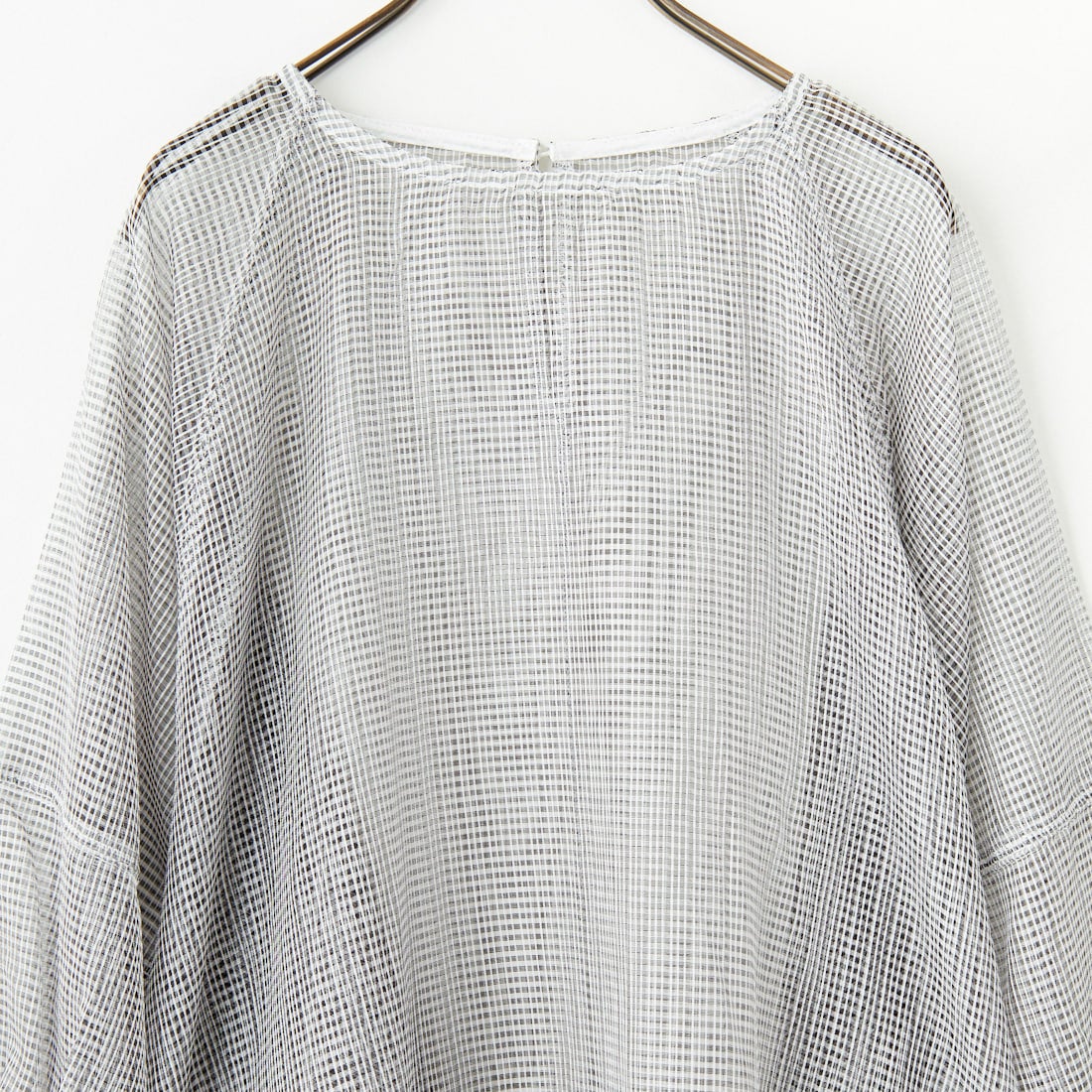 nenom [ネノム] シアーバルーンスリーブブラウス [NE25112021] 50 WHT/BLK