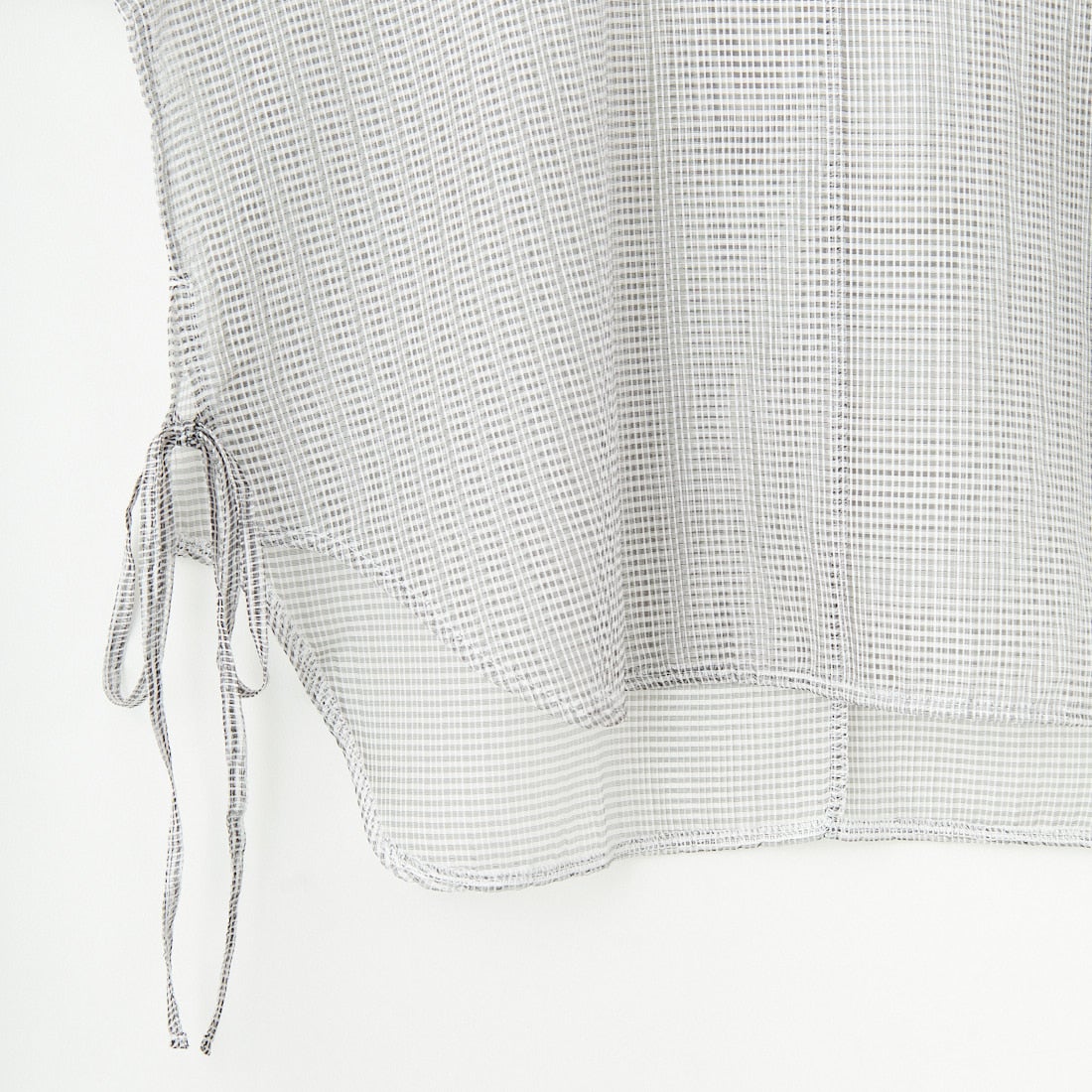 nenom [ネノム] シアーバルーンスリーブブラウス [NE25112021] 50 WHT/BLK