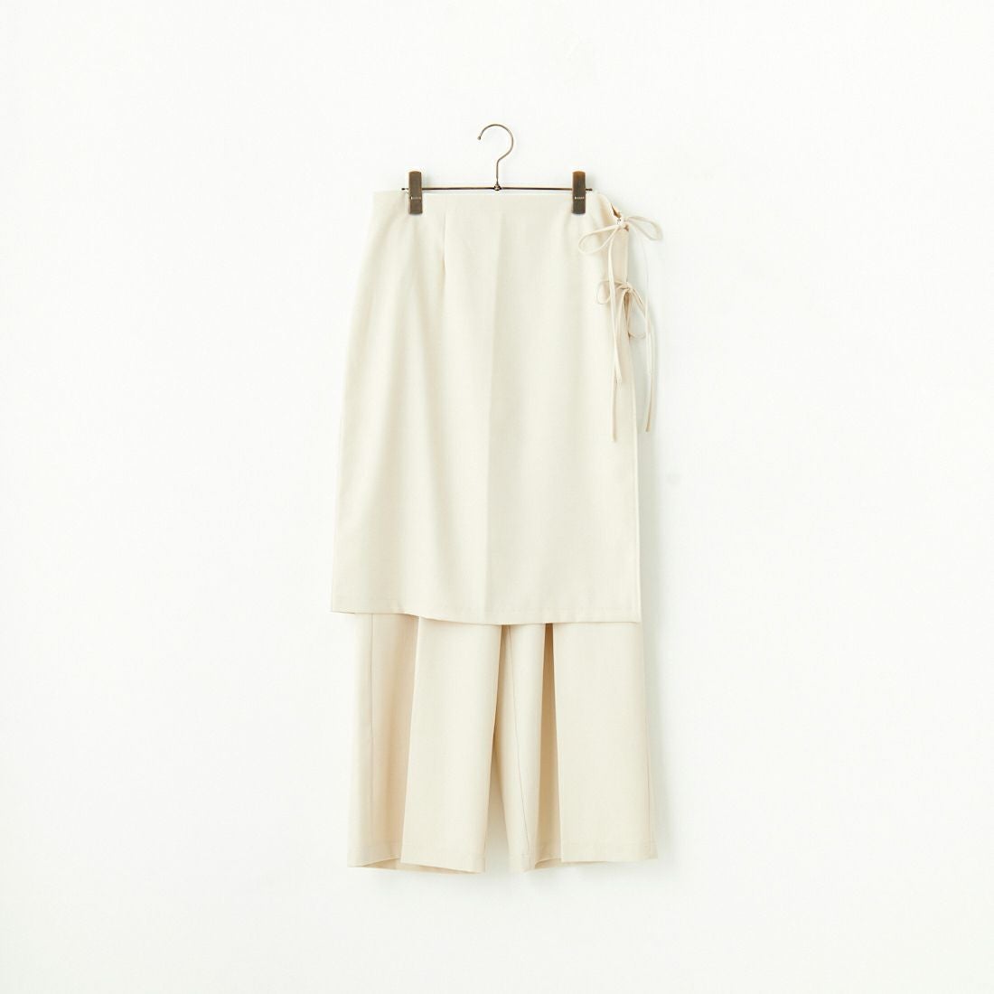nenom [ネノム] 2WAY ラップスカートレイヤードタックワイドパンツ [NE25112013] 23 GREIGE