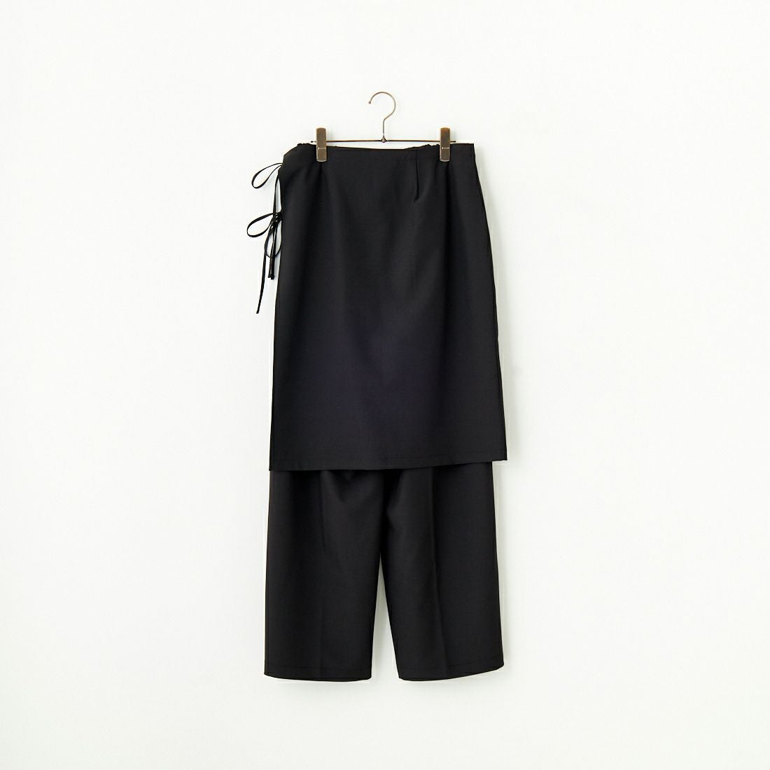 nenom [ネノム] 2WAY ラップスカートレイヤードタックワイドパンツ [NE25112013] 09 BLACK