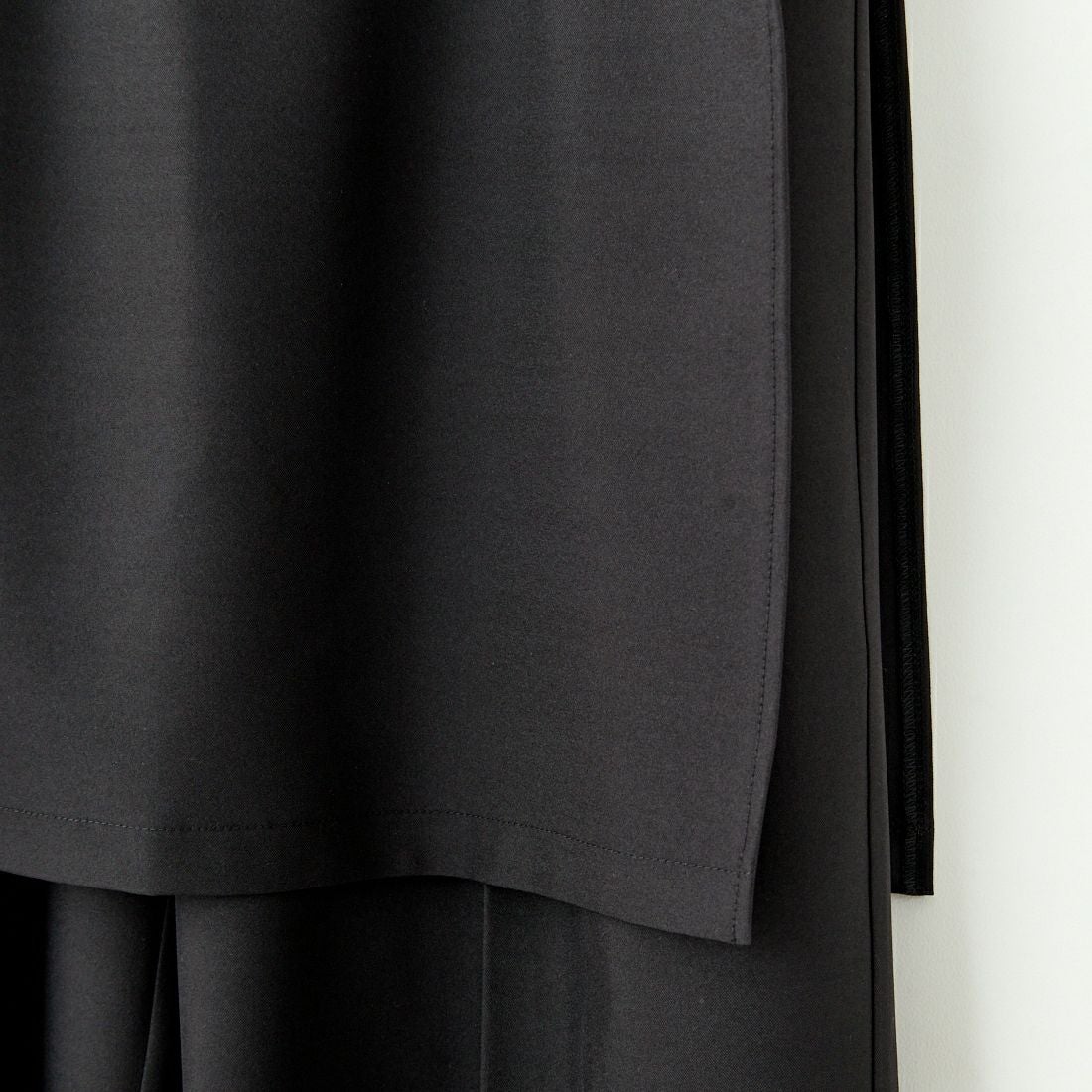 nenom [ネノム] 2WAY ラップスカートレイヤードタックワイドパンツ [NE25112013] 09 BLACK