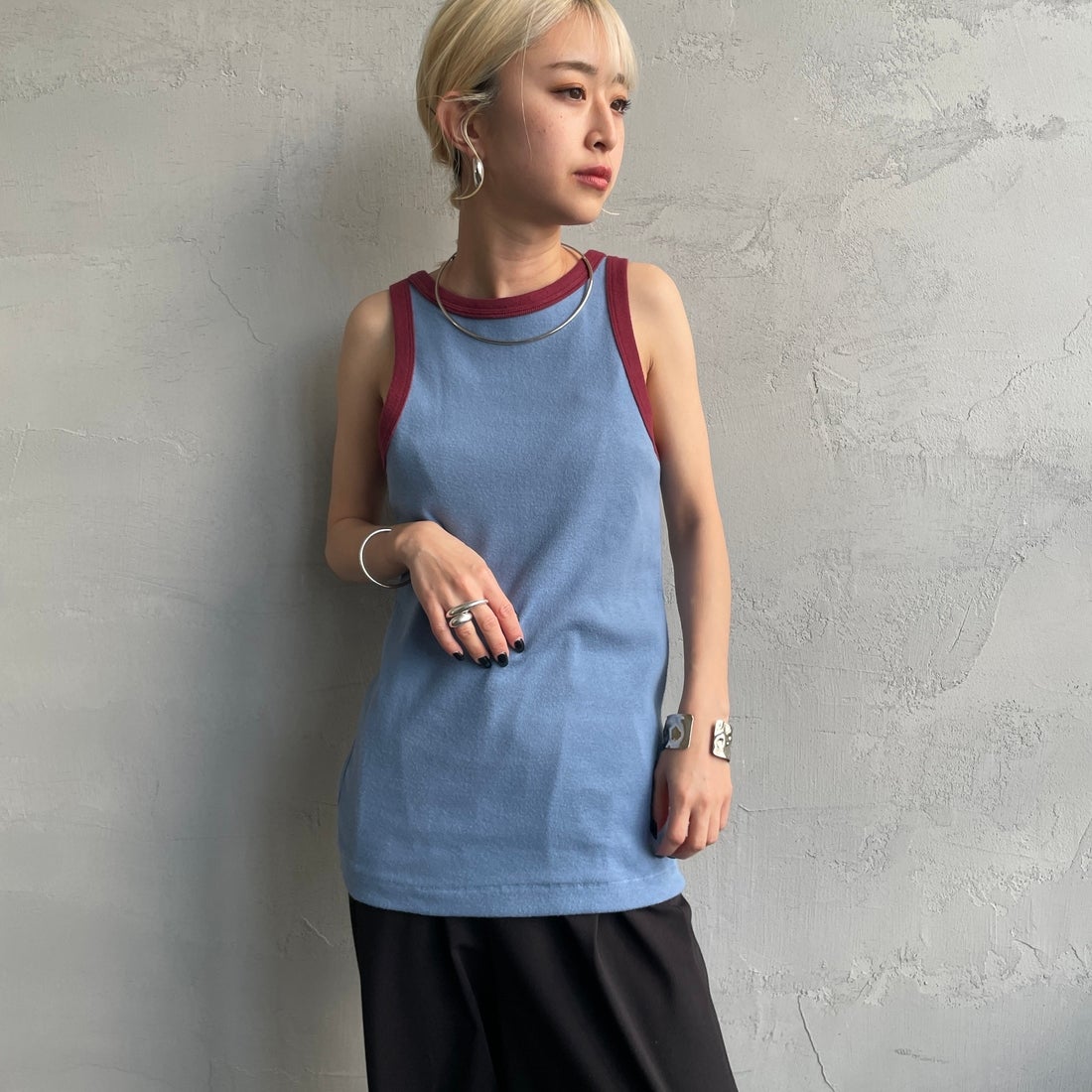 Noir Fabrik [ヌワールファブリック] コットンフライス アメリカンスリーブタンクトップ [IN-01-25SS] ｻｯｸｽ/ﾎﾞﾙﾄﾞ &&モデル身長：150cm 着用サイズ：1&&