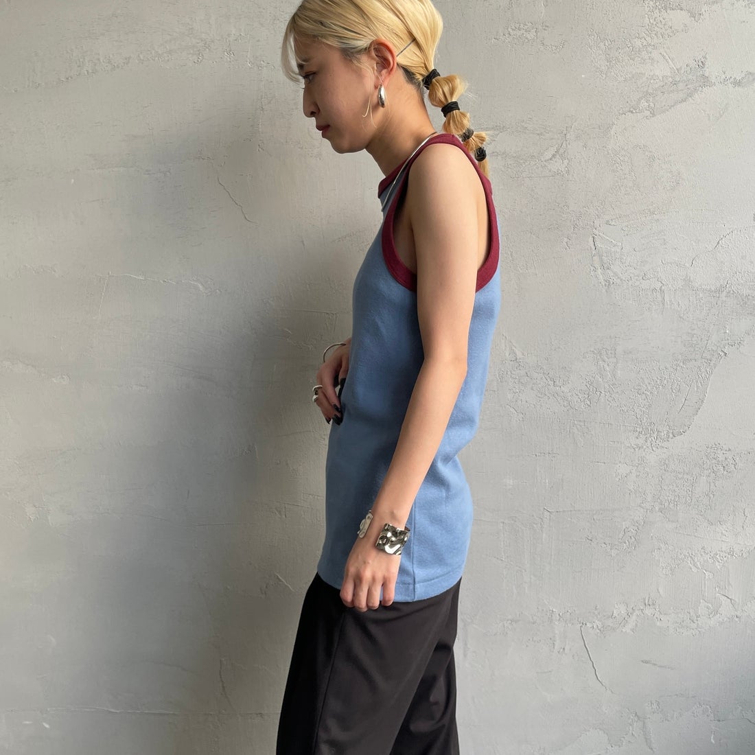 Noir Fabrik [ヌワールファブリック] コットンフライス アメリカンスリーブタンクトップ [IN-01-25SS] ｻｯｸｽ/ﾎﾞﾙﾄﾞ &&モデル身長：150cm 着用サイズ：1&&