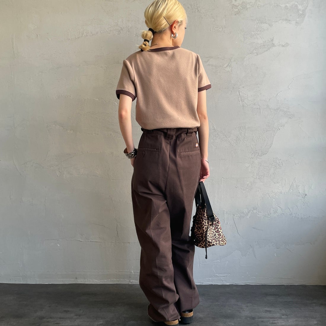 Noir Fabrik [ヌワールファブリック] コットンフライス クルーネックリンガーTシャツ [IN-02-25SS] ﾍﾞｰｼﾞｭ/ﾌﾞﾗ &&モデル身長：150cm 着用サイズ：0&&