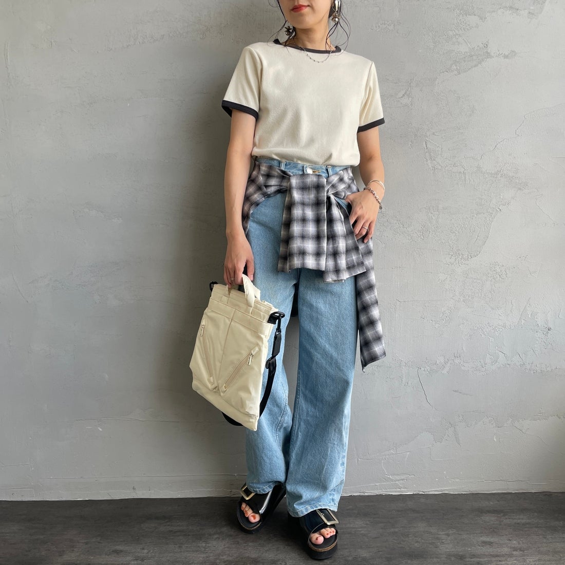Noir Fabrik [ヌワールファブリック] コットンフライス クルーネックリンガーTシャツ [IN-02-25SS] ﾅﾁｭﾗﾙ/ｽﾐｸﾛ &&モデル身長：160cm 着用サイズ：1&&