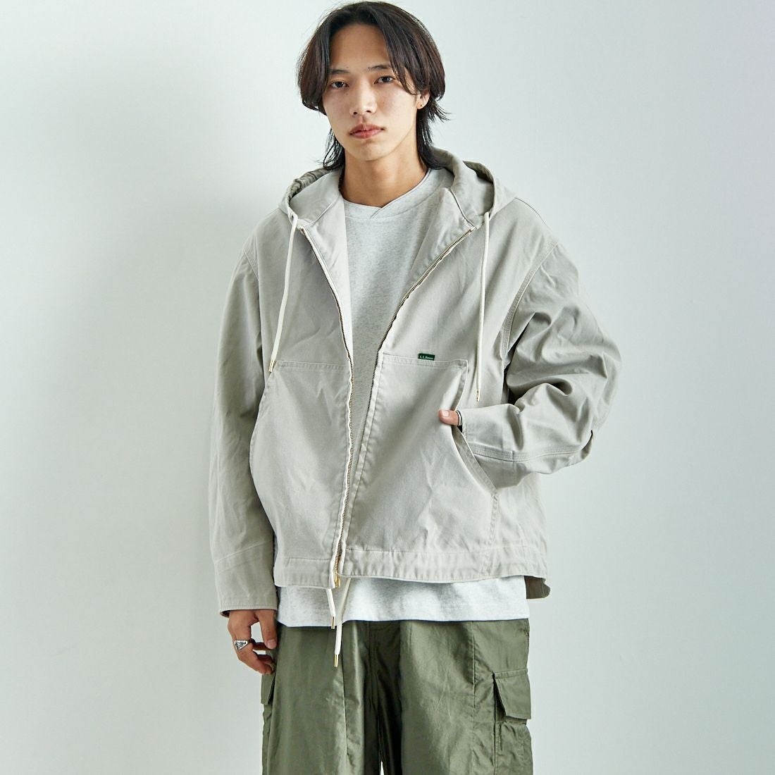 29 GREY&&モデル身長：179cm 着用サイズ：L&&