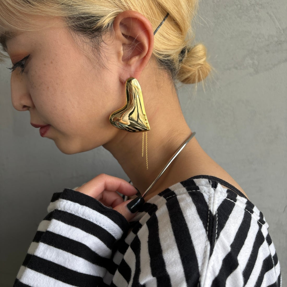 LAPUIS [ラピュイ] ハートプレートピアス [244-220110] GOLD