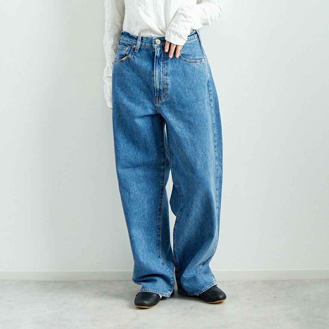 S-MD BLUE&&モデル身長：167cm 着用サイズ：26&&