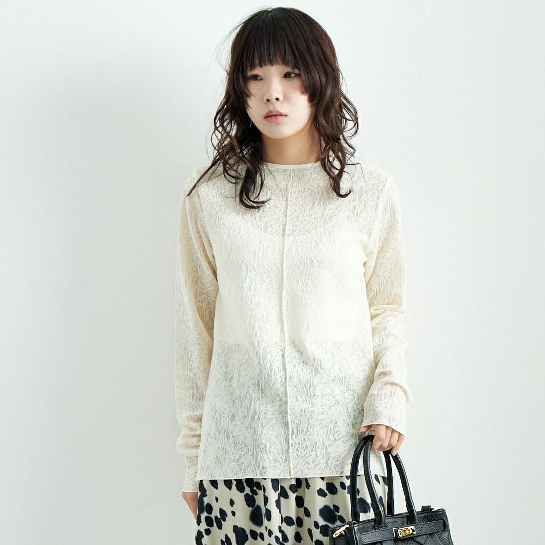 O.WHITE&&モデル身長：167cm 着用サイズ：F&&