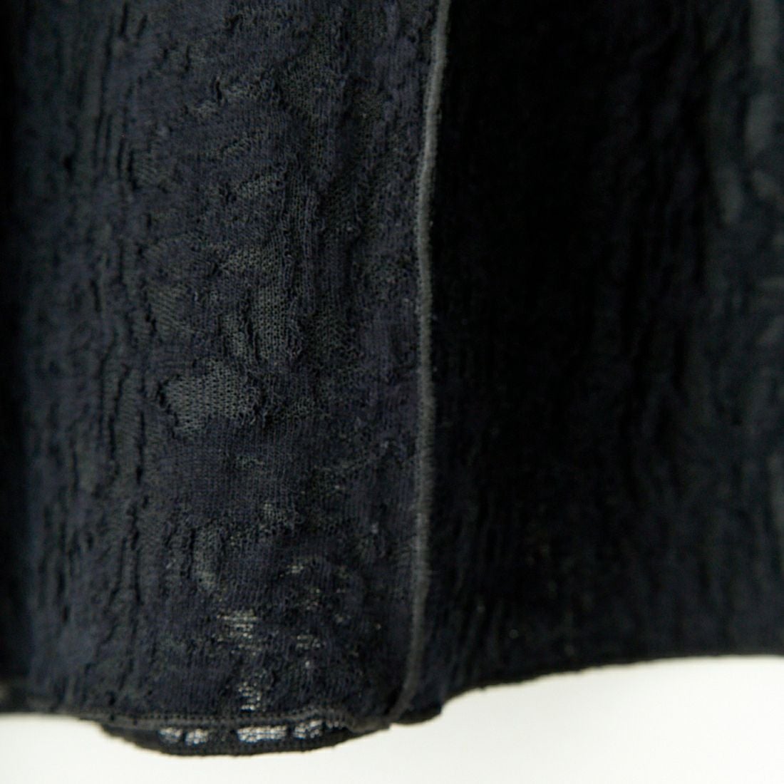 CHIGNON [シニヨン] カットジャカードインナートップス [8246-518NH] BLACK