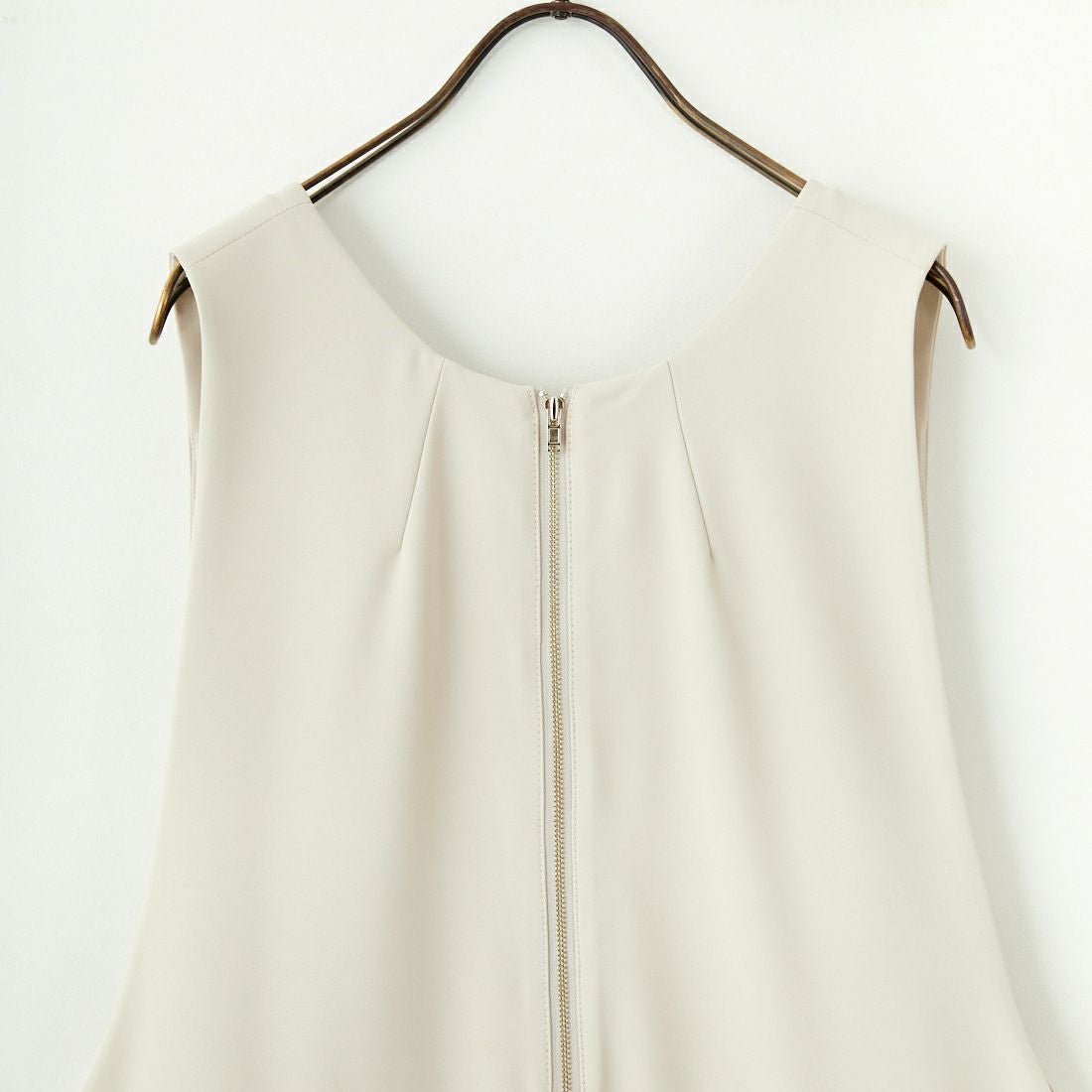 CHIGNON [シニヨン] ノースリーブカーヴィーサロペット [3246-484KK