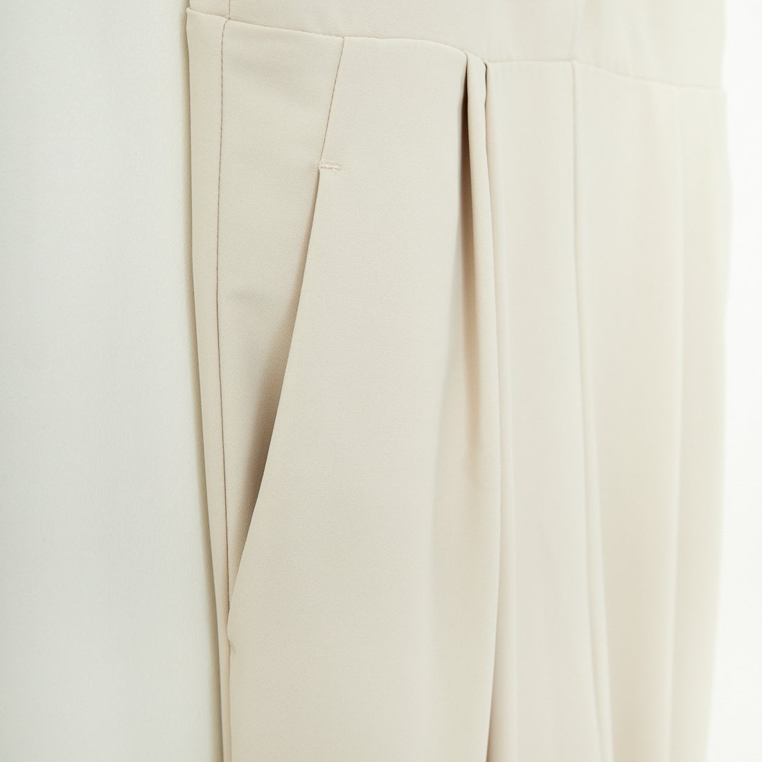 CHIGNON [シニヨン] ノースリーブカーヴィーサロペット [3246-484KK] L.BEIGE