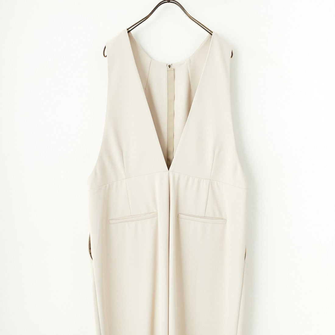 CHIGNON [シニヨン] ノースリーブカーヴィーサロペット [3246-484KK] L.BEIGE