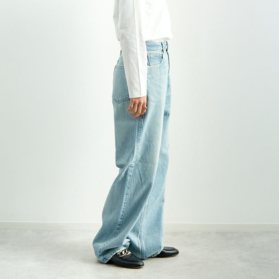 RED CARD TOKYO [レッドカード トーキョー] Dakota ルーズストレートデニム [72W43201TLS] S-TANNED L &&モデル身長：160cm 着用サイズ：24&&