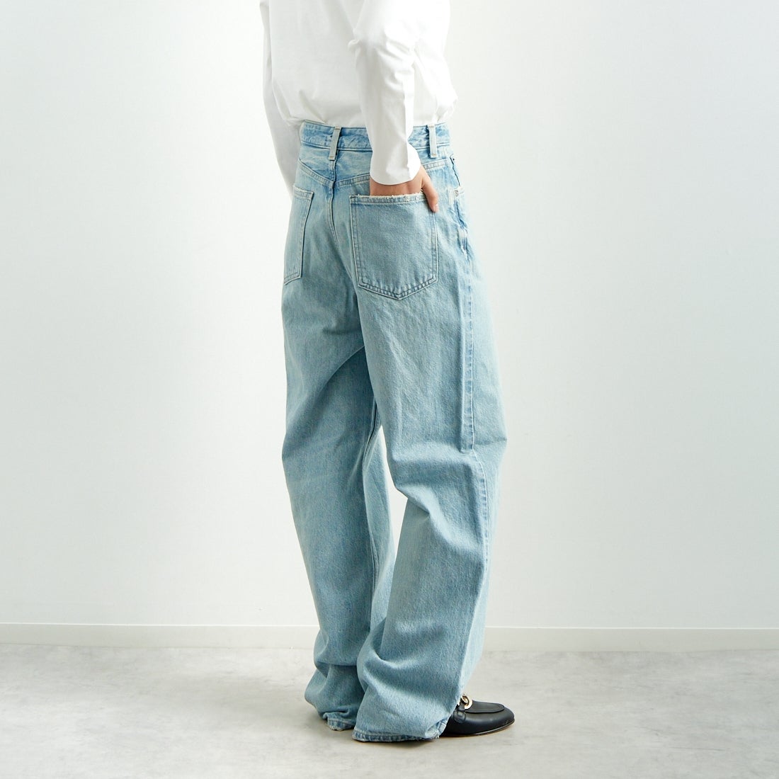 RED CARD TOKYO [レッドカード トーキョー] Dakota ルーズストレートデニム [72W43201TLS] S-TANNED L &&モデル身長：160cm 着用サイズ：24&&