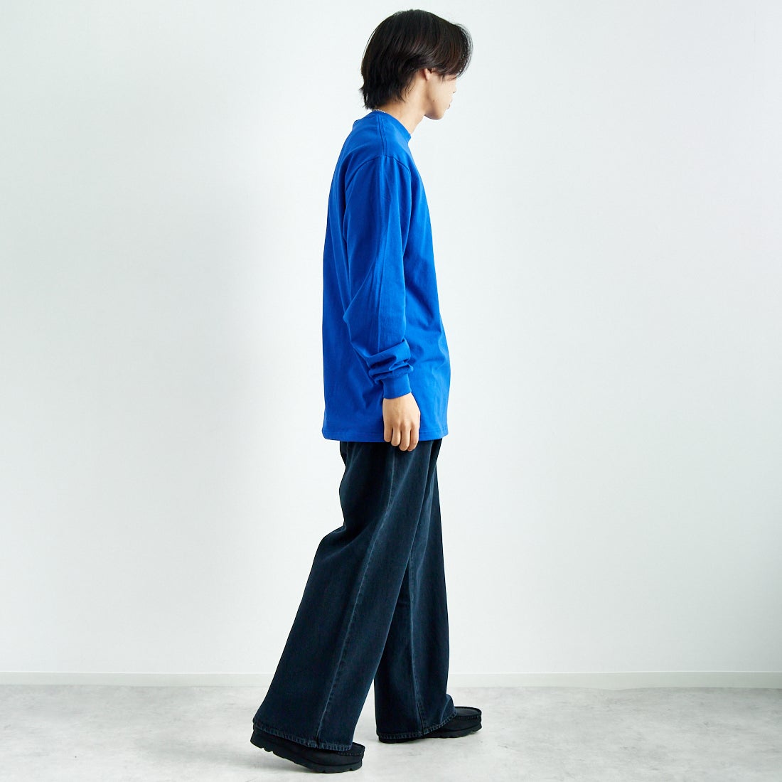 SHAKA WeAR [シャカウェア] 別注 ドローコードロングスリーブTシャツ [DC-SW002-JF] ROYAL &&モデル身長：179cm 着用サイズ：L&&