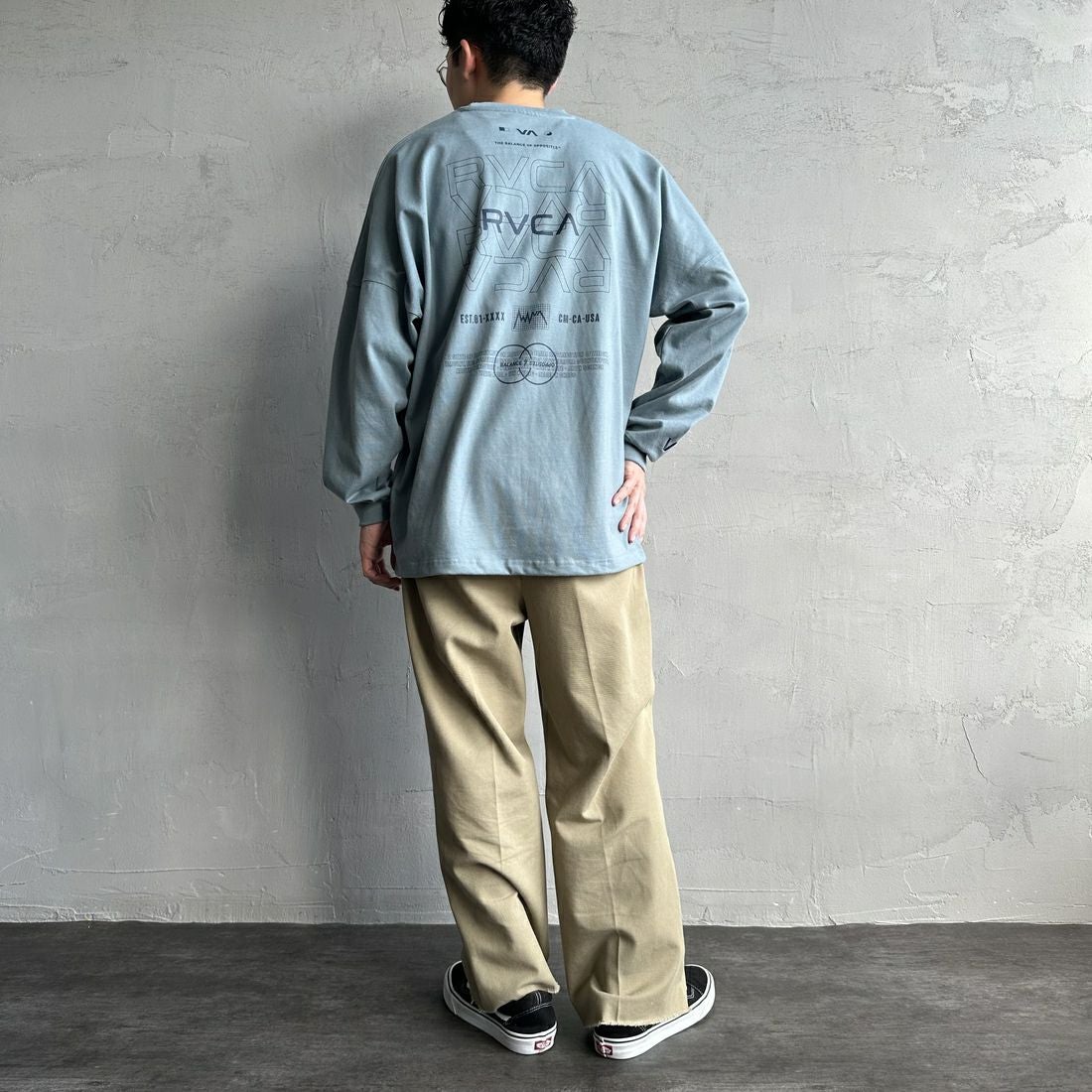 RVCA [ルーカ] RADIATE ロングスリーブTシャツ [BF041-151] LED &&モデル身長：168cm 着用サイズ：M&&