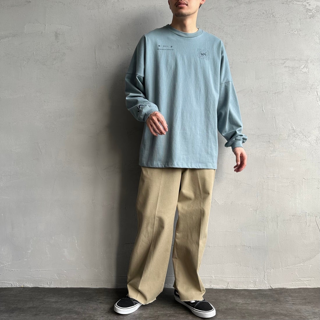 RVCA [ルーカ] RADIATE ロングスリーブTシャツ [BF041-151] LED &&モデル身長：168cm 着用サイズ：M&&