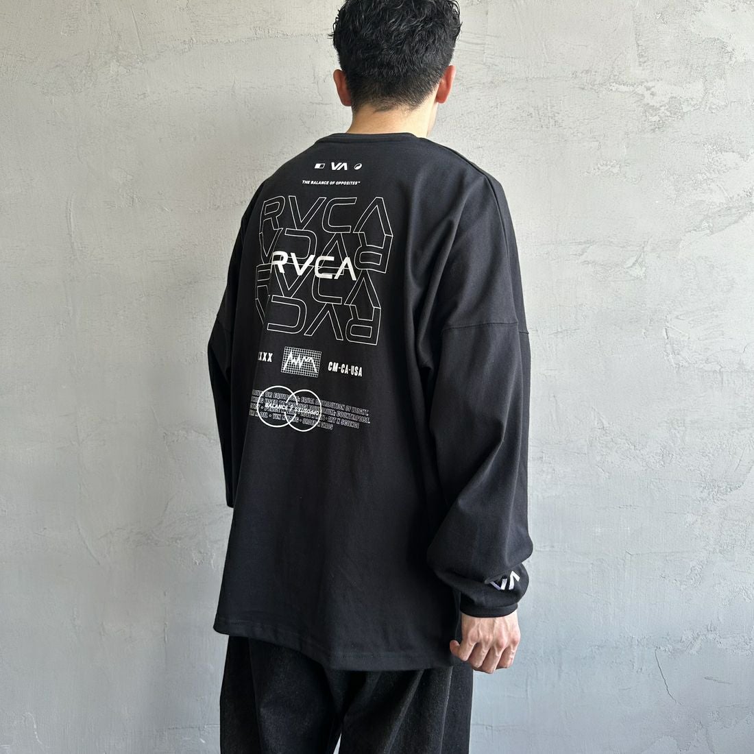 RVCA [ルーカ] RADIATE ロングスリーブTシャツ [BF041-151] BLK &&モデル身長：168cm 着用サイズ：L&&