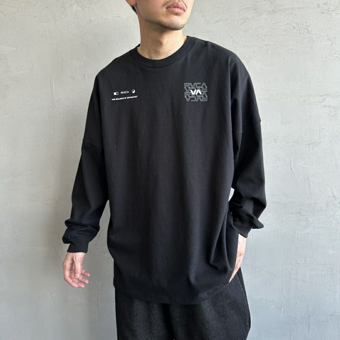 RVCA [ルーカ] RADIATE ロングスリーブTシャツ [BF041-151] BLK &&モデル身長：168cm 着用サイズ：L&&