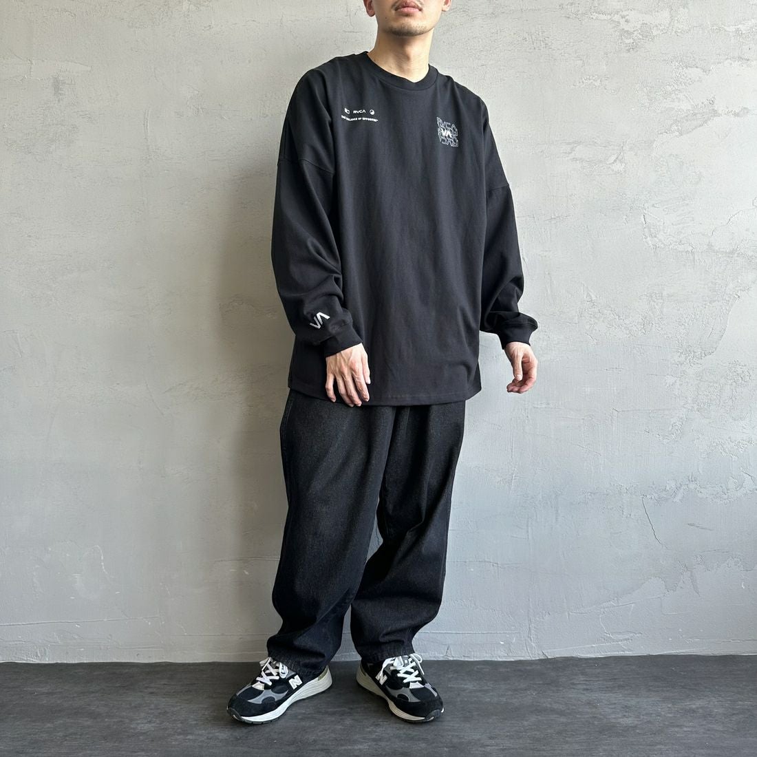 RVCA [ルーカ] RADIATE ロングスリーブTシャツ [BF041-151] BLK &&モデル身長：168cm 着用サイズ：L&&
