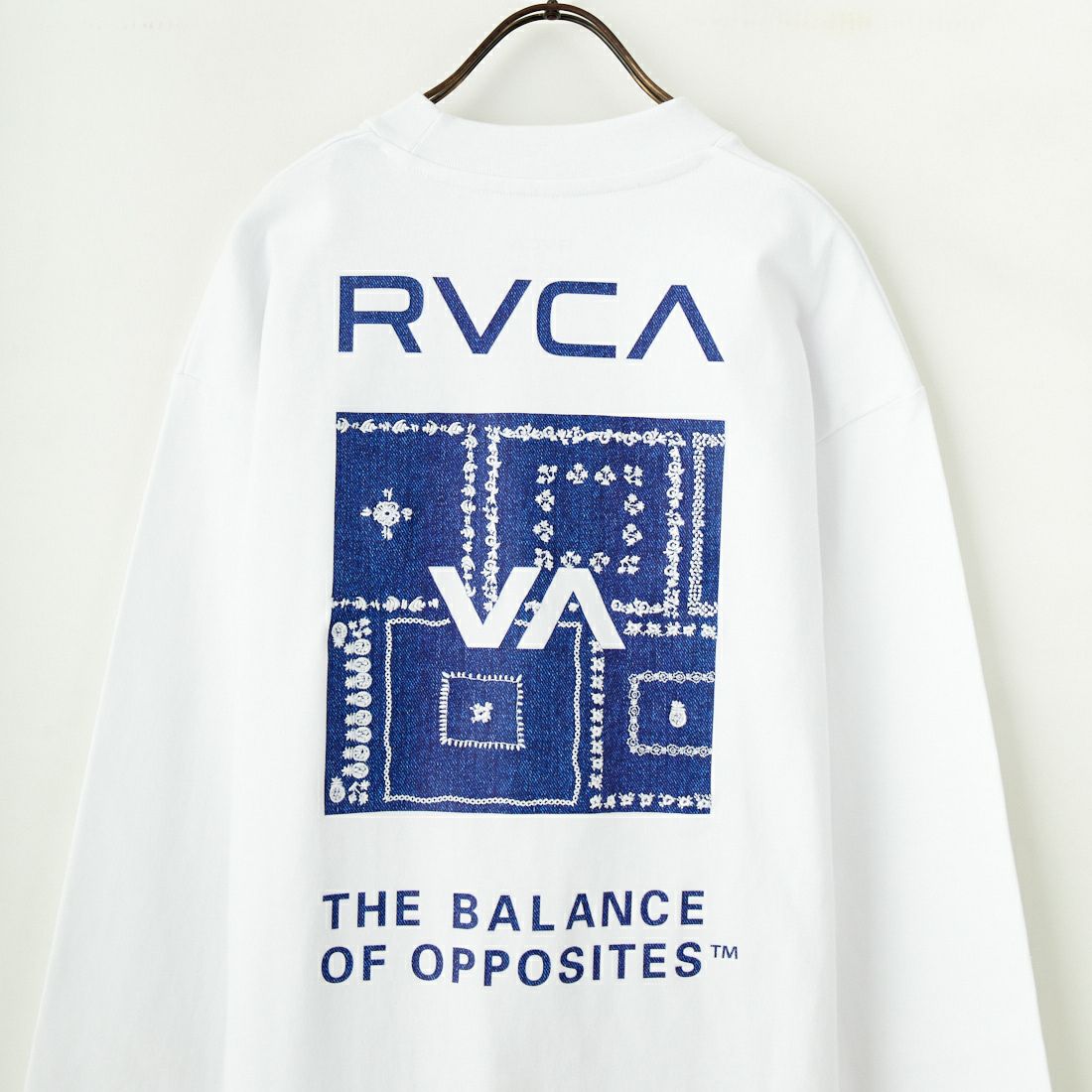 RVCA [ルーカ] バンダナ柄ボックスロゴTシャツ [BF043-051] WHT