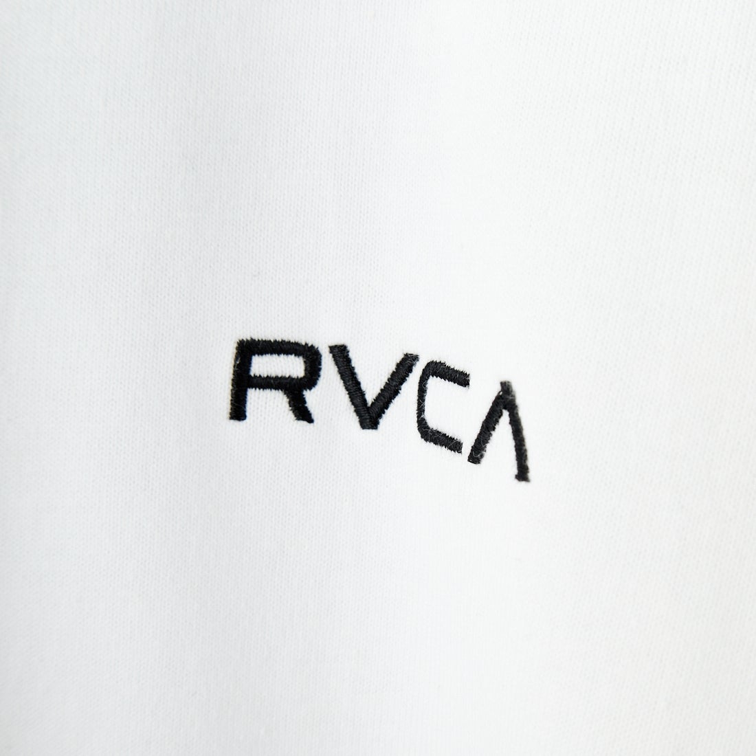 RVCA [ルーカ] バンダナ柄ボックスロゴTシャツ [BF043-051] WHT