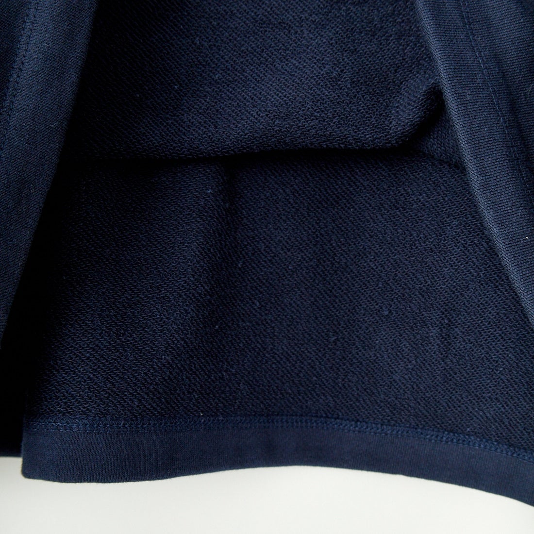 MICA&DEAL [マイカアンドディール] ワイドスリーブプリントスウェット [0125109018] D/NAVY