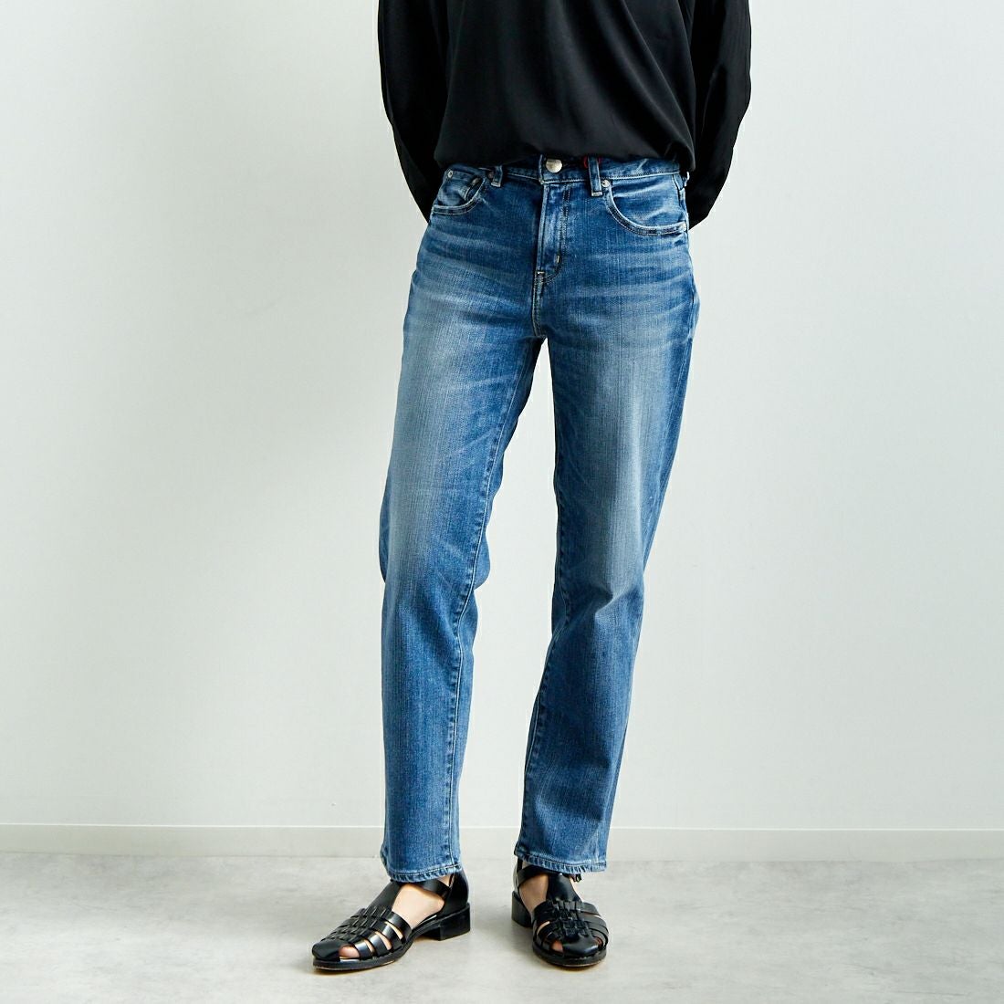 RED CARD TOKYO [レッドカード トーキョー] 35th Anniversary カジュアルテーパードパンツ [26W10001MDU] A-MD USED &&モデル身長：160cm 着用サイズ：24&&