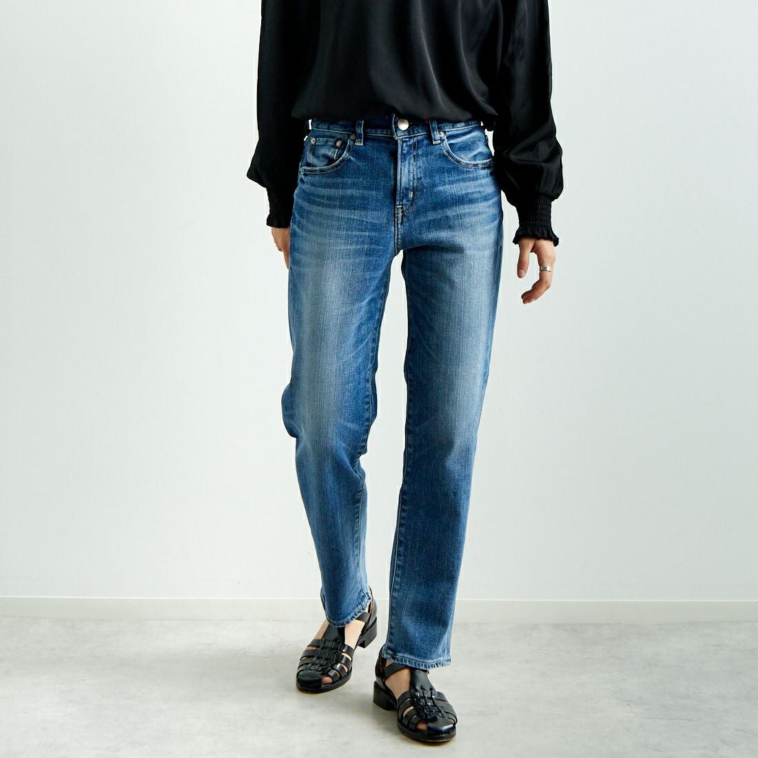 RED CARD TOKYO [レッドカード トーキョー] 35th Anniversary カジュアルテーパードパンツ [26W10001MDU] A-MD USED &&モデル身長：160cm 着用サイズ：24&&