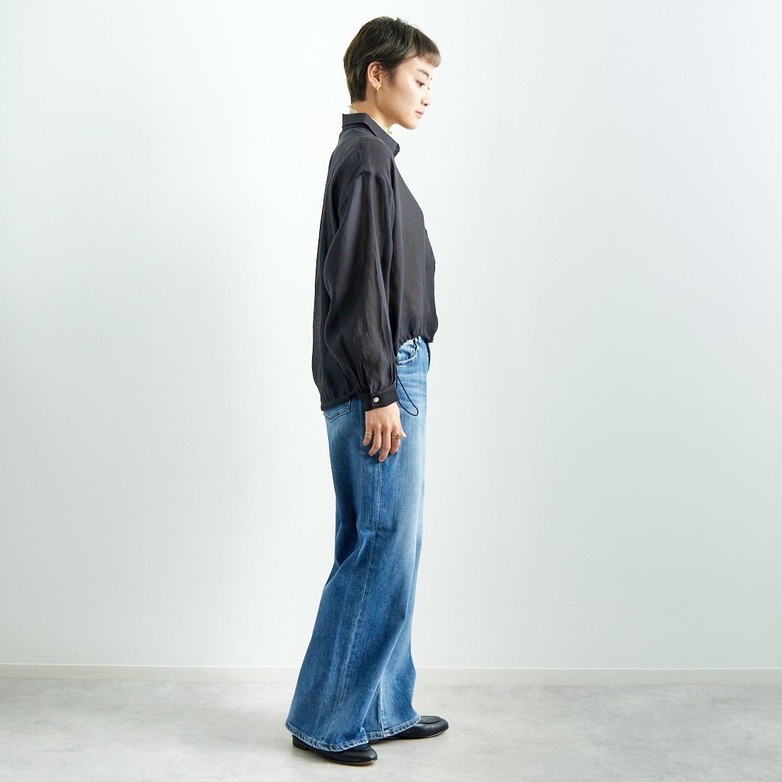 Jf Ready Made [ジェイエフレディメイド] ドロストシアーシャツ [3010303] 801 ﾌﾞﾗｯｸ &&モデル身長：160cm 着用サイズ：F&&
