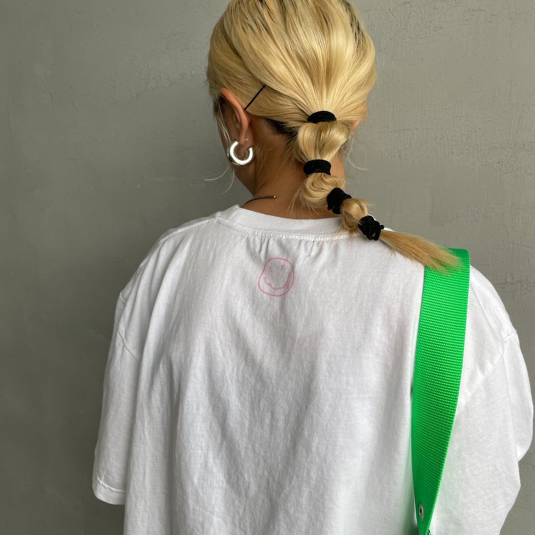 GOOD ROCK SPEED [グッドロックスピード] 別注 NIRVANA フォトプリントロックTシャツ [INTN-031-JF] WHITE &&モデル身長：150cm 着用サイズ：M&&