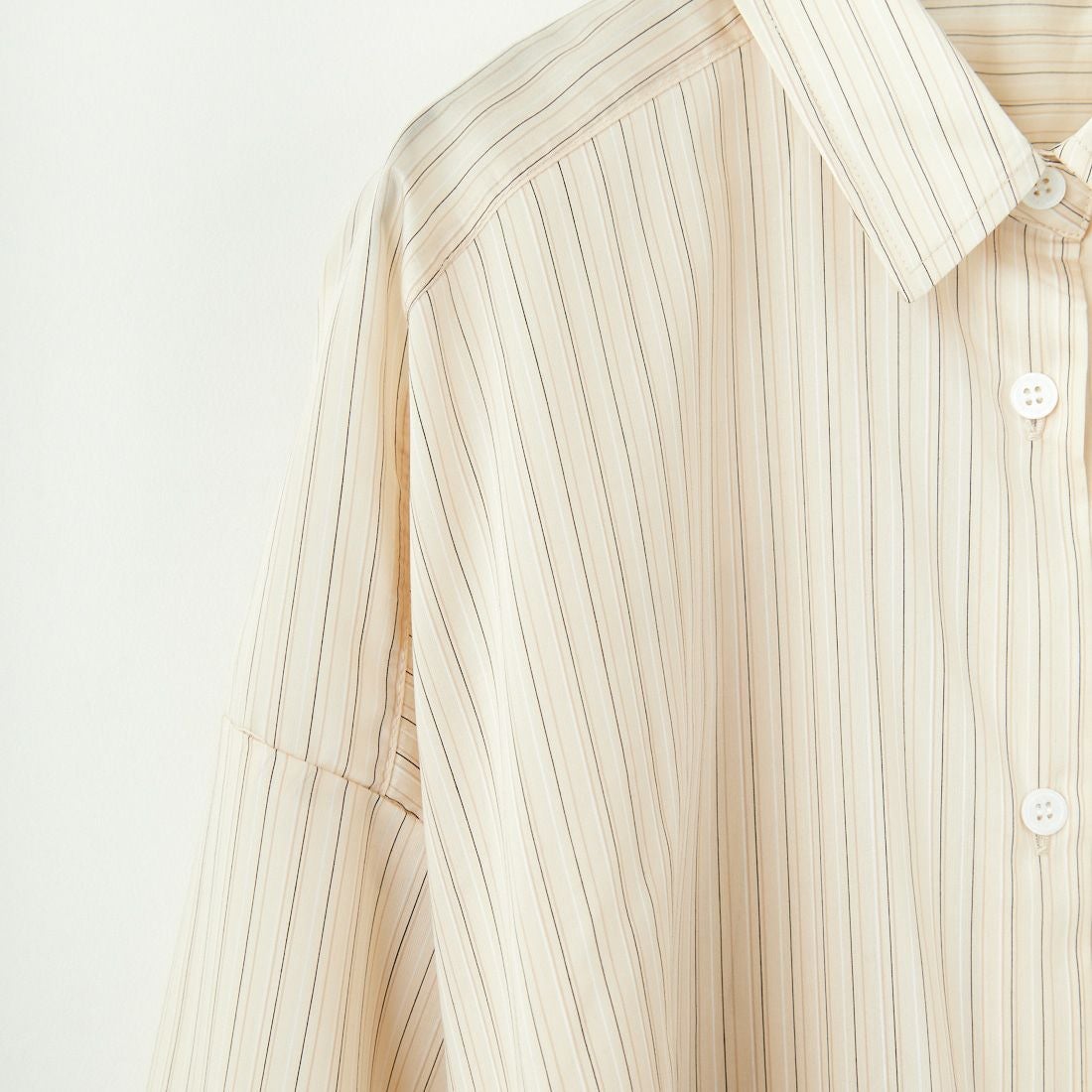 CHIGNON [シニヨン] マルチストライプオーバーシャツ [1246-470KK] BEIGE