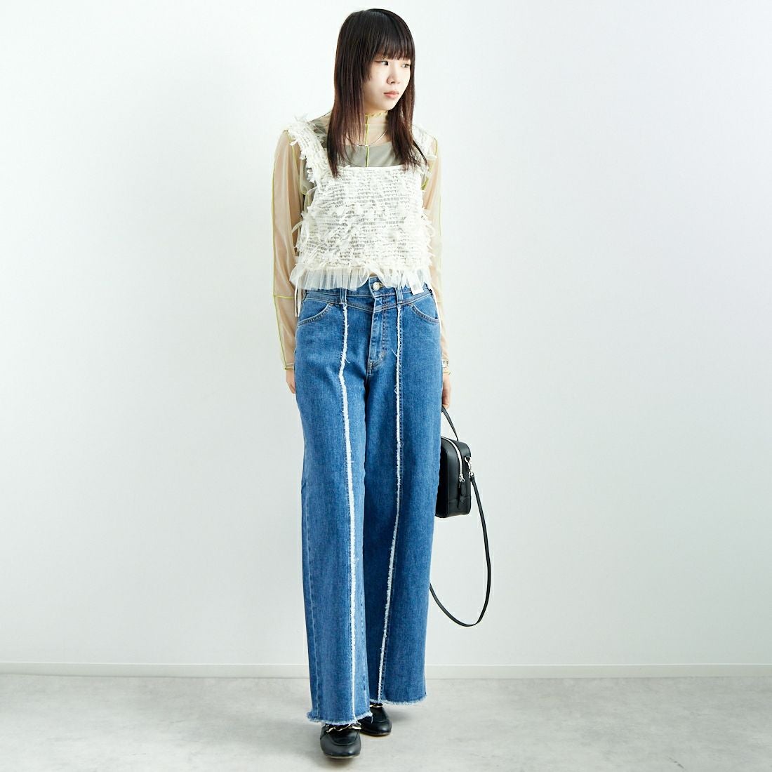 CHIGNON [シニヨン] チュールシアータンクトップ [1546-520NH] O.WHITE &&モデル身長：167cm 着用サイズ：F&&