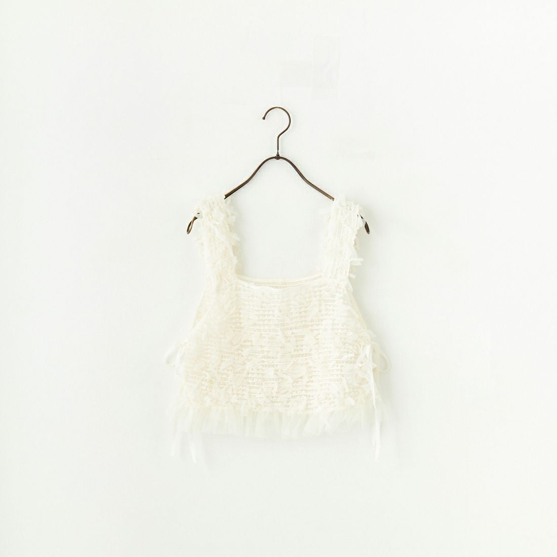 CHIGNON [シニヨン] チュールシアータンクトップ [1546-520NH] O.WHITE